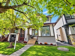 24292 102b Avenue  Maple Ridge, BC V2W 1Y1