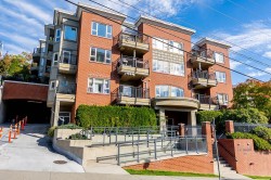 301-221 Eleventh Street New Westminster, BC V3M 4C8