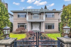 1945 W 44th Avenue  Vancouver, BC V6M 2E8