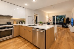 117-5311 Cedarbridge Way  Richmond, BC V6X 0M3
