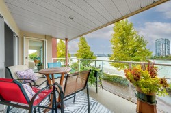 306-1230 Quayside Drive New Westminster, BC V3M 6H1