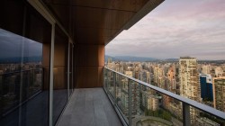 4906-1480 Howe Street Vancouver, BC V6Z 0G5