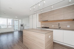 1512-908 Quayside Drive New Westminster, BC V3M 0L4