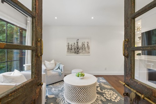 435 Macbeth Crescent, West Vancouver, BC 
