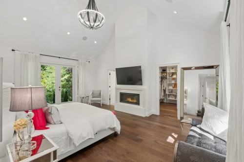 435 Macbeth Crescent, West Vancouver, BC 