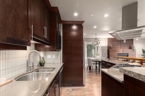 850 10Th Avenue E, Vancouver, BC 