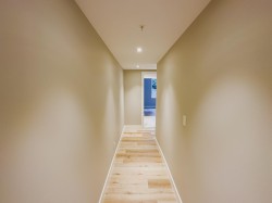 101-4539 Cambie Street Vancouver, BC V5Z 2Z1