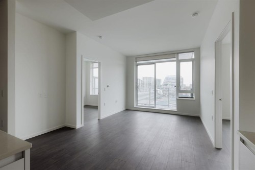 6200 Minoru Boulevard , Richmond, BC V6Y 0M9 5