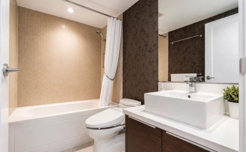 455 Beach Crescent, Vancouver, BC 