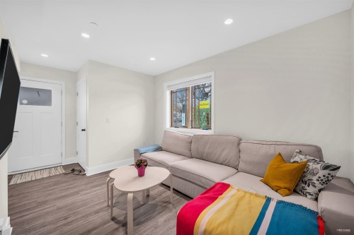 768 Garden Dr,  Bc , Vancouver, BC V5L 0C9 5