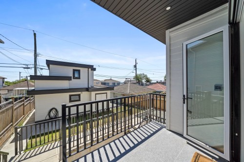 742 58Th Avenue E, Vancouver, BC 