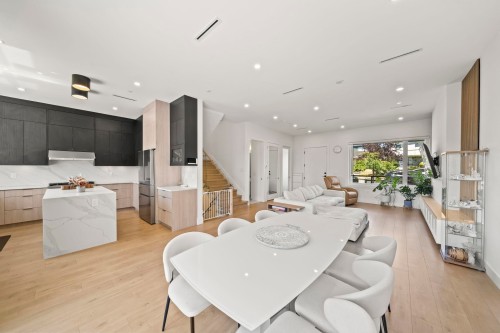 742 58Th Avenue E, Vancouver, BC 
