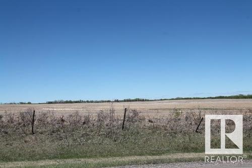 57C 50 Av, Elk Point, AB 