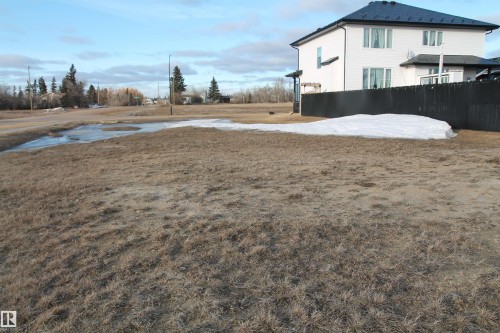 1 Whitetail Road, Mundare, AB 