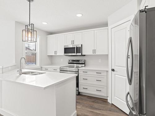 1709A Crestview Way, Cold Lake, AB - Indoor Photo Showing Kitchen With Double Sink With Upgraded Kitchen