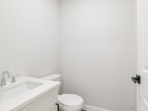 1709A Crestview Way, Cold Lake, AB - Indoor Photo Showing Bathroom