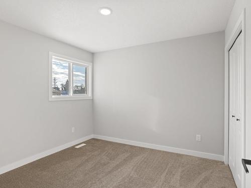 1709A Crestview Way, Cold Lake, AB - Indoor Photo Showing Other Room