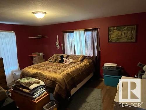 65060 Twp Rd 620, Rural Woodlands County, AB - Indoor Photo Showing Bedroom