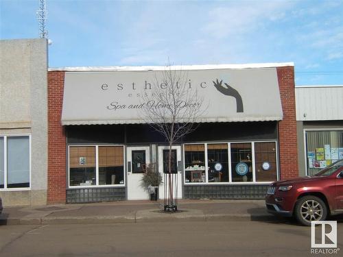 5118 50 Street, Vegreville, AB 