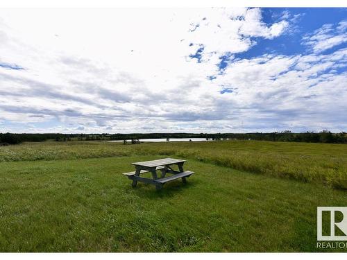 8401 Twp Rd 572, Rural St. Paul County, AB 