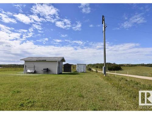 8401 Twp Rd 572, Rural St. Paul County, AB 