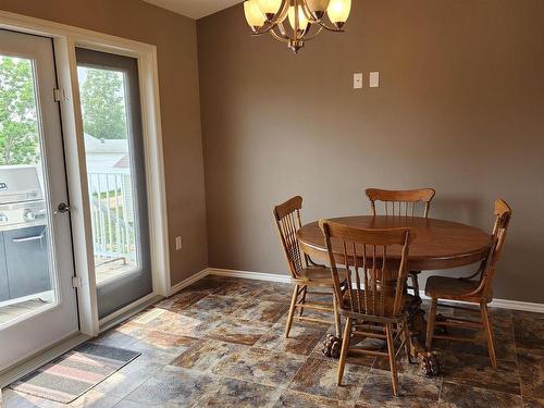 5109 60 Avenue, Elk Point, AB - Indoor Photo Showing Dining Room