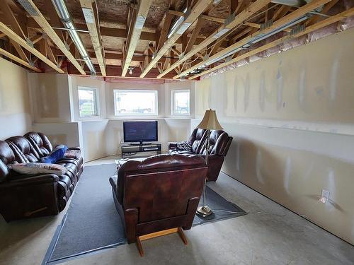 5109 60 Avenue, Elk Point, AB - Indoor Photo Showing Basement