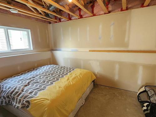 5109 60 Avenue, Elk Point, AB - Indoor Photo Showing Bedroom