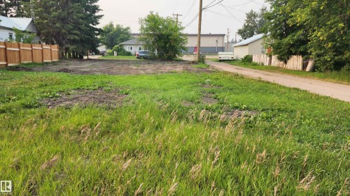 5113 52 Avenue, Elk Point, AB 