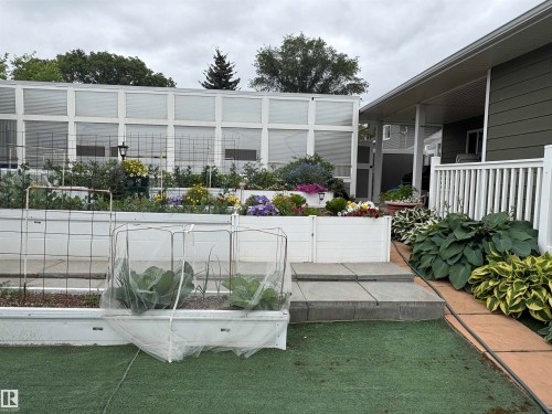 4826 52 Avenue, Elk Point, AB - Outdoor