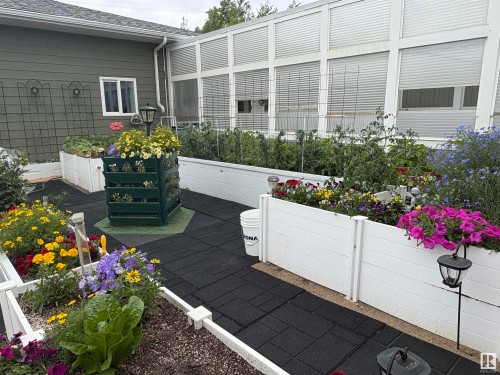 4826 52 Avenue, Elk Point, AB - Outdoor