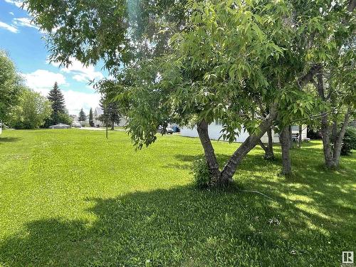 10412 102 Street, Westlock, AB 