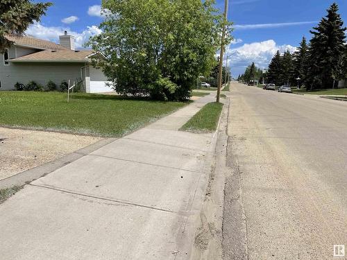 10412 102 Street, Westlock, AB 