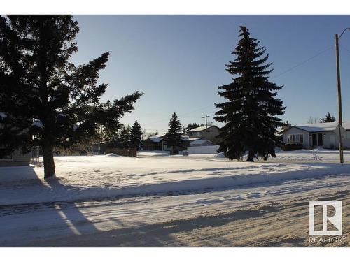 5515 48 Street, Tofield, AB 