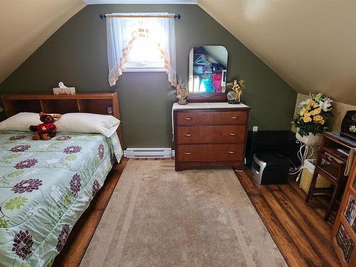 7308 Twp Rd 562, Rural St. Paul County, AB - Indoor Photo Showing Bedroom