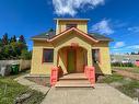 9922 100A St, Morinville, AB 