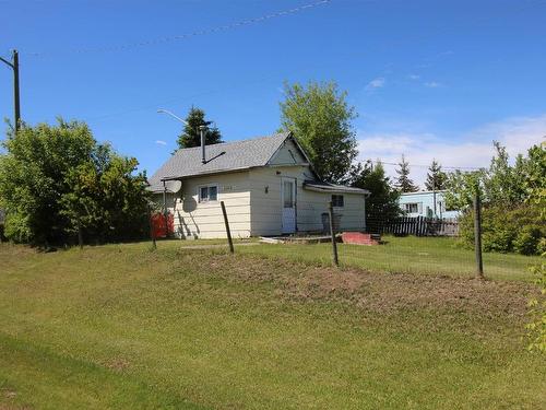 5249 50 St, Mayerthorpe, AB 