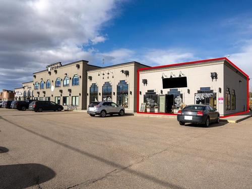 101 & 105, 3919 49 Ave, Stony Plain, AB 