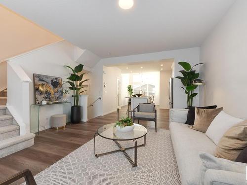 28 Nettle Crescent, St. Albert, AB - Indoor Photo Showing Living Room