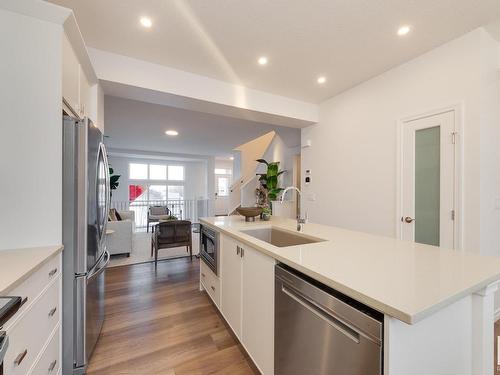 28 Nettle Crescent, St. Albert, AB - Indoor Photo Showing Kitchen With Stainless Steel Kitchen With Upgraded Kitchen