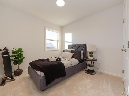 28 Nettle Crescent, St. Albert, AB - Indoor Photo Showing Bedroom