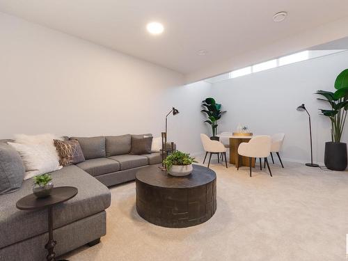 28 Nettle Crescent, St. Albert, AB - Indoor Photo Showing Living Room