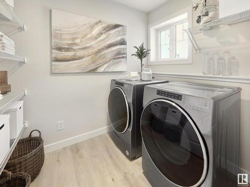 12911 213 Street, Edmonton, AB - Indoor Photo Showing Laundry Room