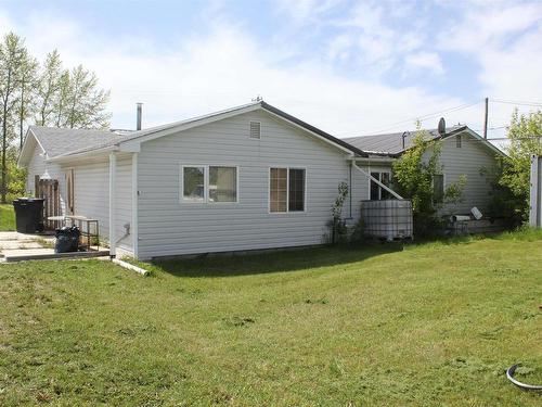 5126 Railway Av, Elk Point, AB 