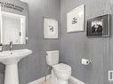 11981 35 Avenue, Edmonton, AB  - Indoor Photo Showing Bathroom 