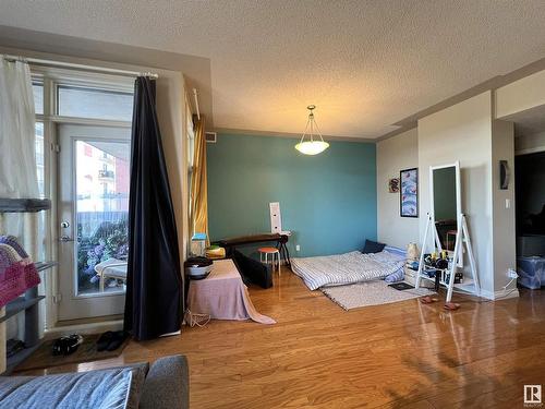 306 9020 Jasper Avenue, Edmonton, AB - Indoor Photo Showing Other Room