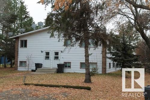 5613 50 St, Elk Point, AB 