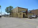 4902 50 Av, Lacombe, AB 