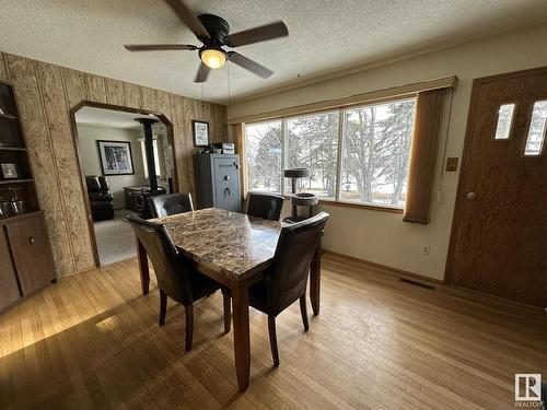 17331 Twp 592 Road, Rural Smoky Lake County, AB - Indoor Photo Showing Dining Room