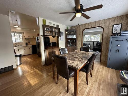 17331 Twp 592 Road, Rural Smoky Lake County, AB - Indoor Photo Showing Dining Room